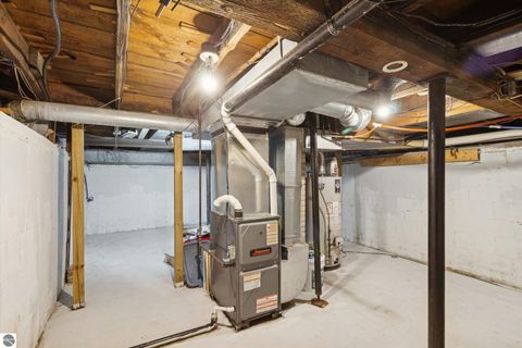 Tiny photo for 418 Woodworth Avenue, Alma, MI 48801 (MLS # 1940091)