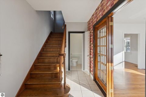 Tiny photo for 418 Woodworth Avenue, Alma, MI 48801 (MLS # 1940091)