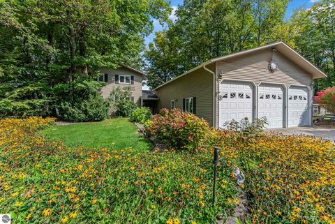 Tiny photo for 4923 Lakeview Drive, Interlochen, MI 49643 (MLS # 1939770)