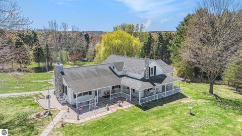 Tiny photo for 3121 Grace Road, Frankfort, MI 49635 (MLS # 1939714)