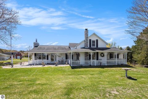 Tiny photo for 3121 Grace Road, Frankfort, MI 49635 (MLS # 1939714)