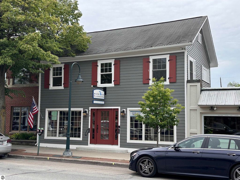 Photo of 410 S Union Street, Traverse City, MI 49684 (MLS # 1935654)