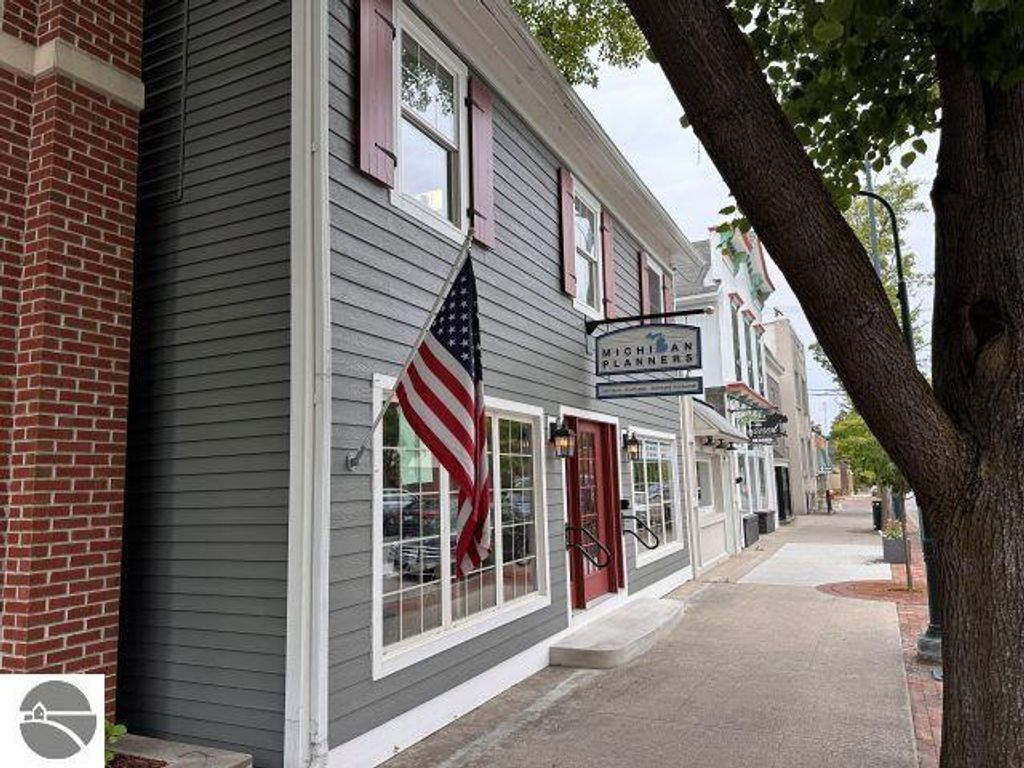 Photo of 410 S Union Street, Traverse City, MI 49684 (MLS # 1935654)