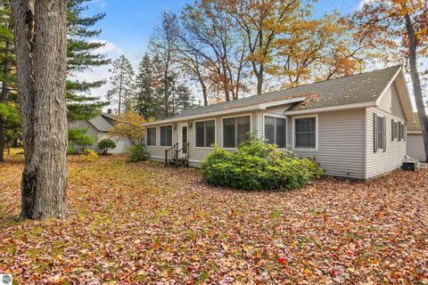Tiny photo for 396 Davenport Lane, Cadillac, MI 49601 (MLS # 1940133)