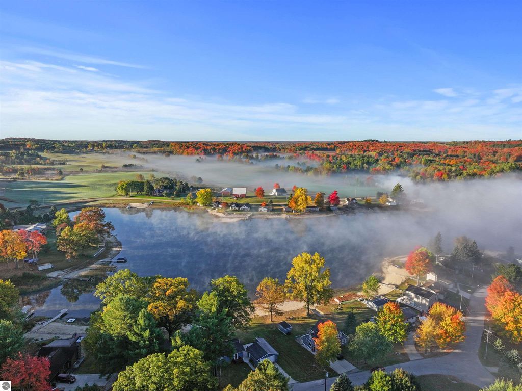 Photo of 9486 Stone Ledge Lake Drive, Cadillac, MI 49601 (MLS # 1939695)
