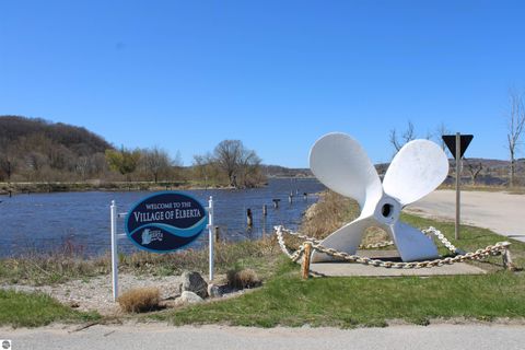 Tiny photo for 4290 Johnson Road, Frankfort, MI 49635 (MLS # 1939867)