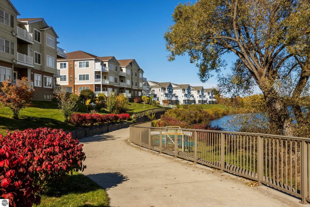 Photo of 1122 Lake Ridge Drive #103, Traverse City, MI 49684 (MLS # 1940135)