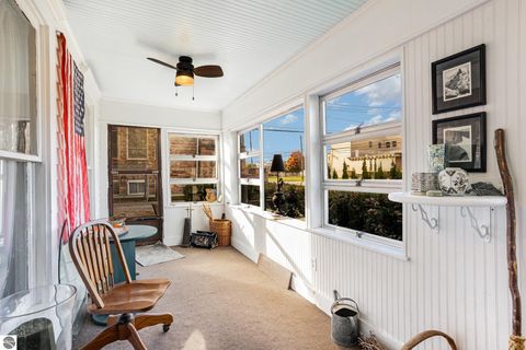 Tiny photo for 224 E Newark Street, Ithaca, MI 48847 (MLS # 1939566)