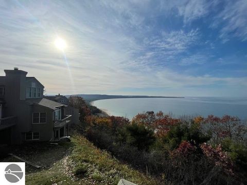 Tiny photo for 12 Pinnacle Place, Glen Arbor, MI 49636 (MLS # 1940672)