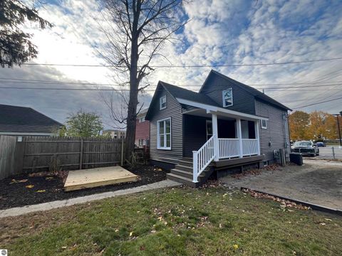 Tiny photo for 2035 E Chapin Street, Cadillac, MI 49601 (MLS # 1940476)