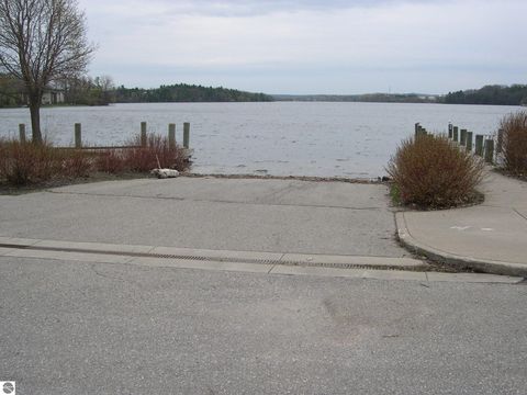 Tiny photo for 1565 Edgewater Ridge, Traverse City, MI 49684 (MLS # 1914189)