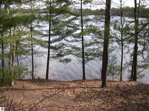 Tiny photo for 1565 Edgewater Ridge, Traverse City, MI 49684 (MLS # 1914189)