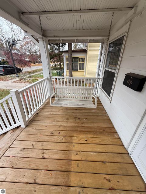 Tiny photo for 610 S Washington Street, Mt Pleasant, MI 48858 (MLS # 1940739)