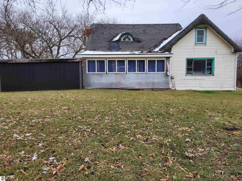 Photo of 7434 N Osborn Road, Elwell, MI 48832 (MLS # 1940477)
