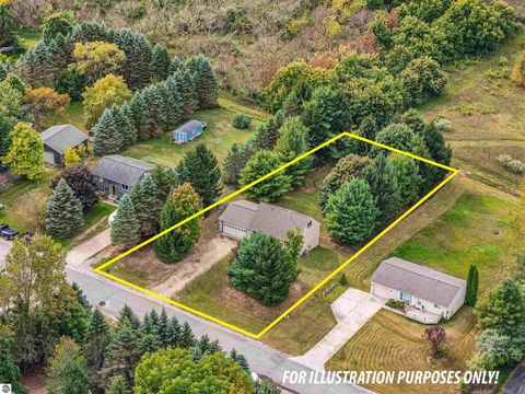 Tiny photo for 5661 Exodus Drive, Traverse City, MI 49684 (MLS # 1939368)
