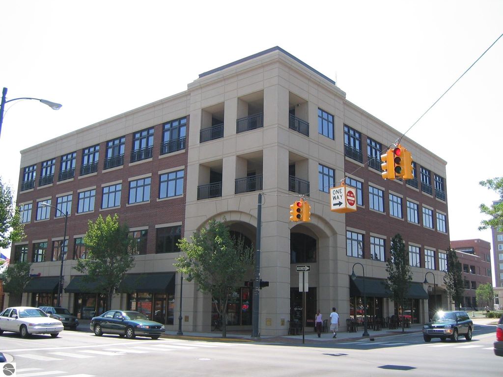 Photo of 300 E Front Street #235, Traverse City, MI 49684 (MLS # 1928642)