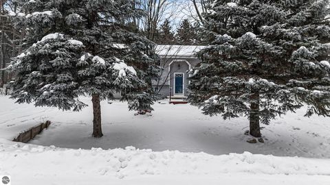 Tiny photo for 1753 Bedford Lane, Traverse City, MI 49685 (MLS # 1941099)