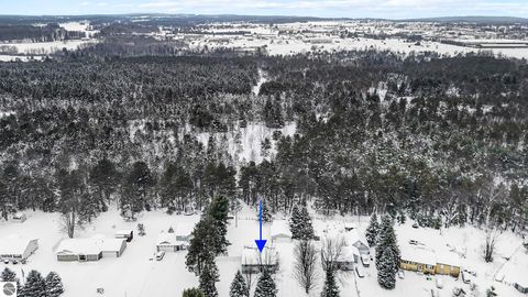 Tiny photo for 1753 Bedford Lane, Traverse City, MI 49685 (MLS # 1941099)