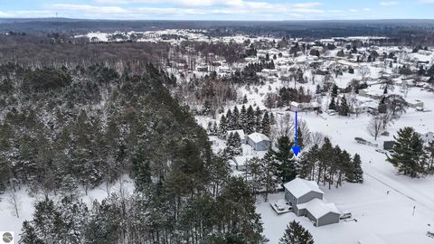 Tiny photo for 1753 Bedford Lane, Traverse City, MI 49685 (MLS # 1941099)