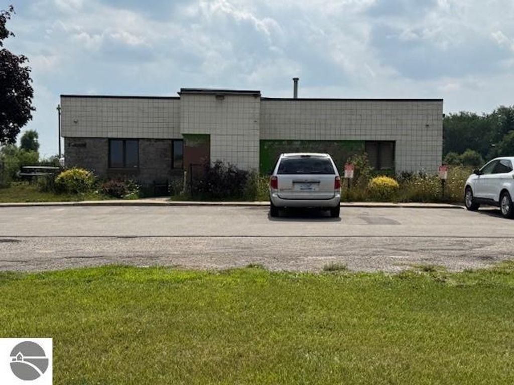 Photo of 5776 Venture Way, Mt Pleasant, MI 48858 (MLS # 1937657)