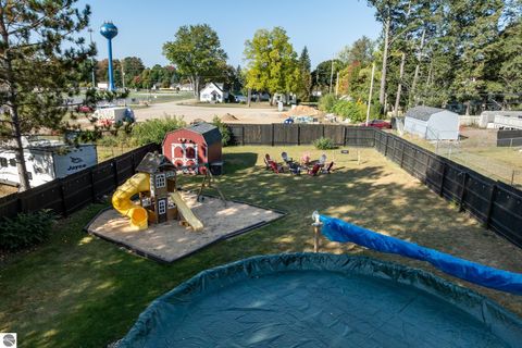 Tiny photo for 308 S 3rd Street, Shepherd, MI 48883 (MLS # 1939350)