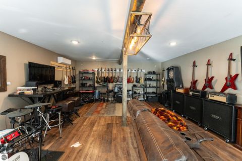 Tiny photo for 308 S 3rd Street, Shepherd, MI 48883 (MLS # 1939350)