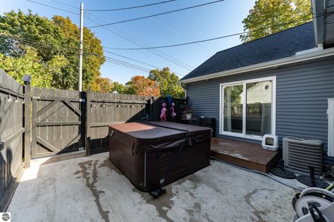 Tiny photo for 308 S 3rd Street, Shepherd, MI 48883 (MLS # 1939350)
