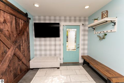 Tiny photo for 308 S 3rd Street, Shepherd, MI 48883 (MLS # 1939350)