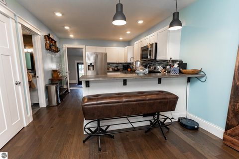 Tiny photo for 308 S 3rd Street, Shepherd, MI 48883 (MLS # 1939350)