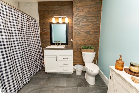 Tiny photo for 308 S 3rd Street, Shepherd, MI 48883 (MLS # 1939350)