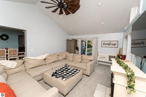 Tiny photo for 308 S 3rd Street, Shepherd, MI 48883 (MLS # 1939350)