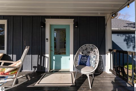 Tiny photo for 308 S 3rd Street, Shepherd, MI 48883 (MLS # 1939350)