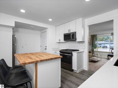 Tiny photo for 687 George Street, Traverse City, MI 49686 (MLS # 1939959)