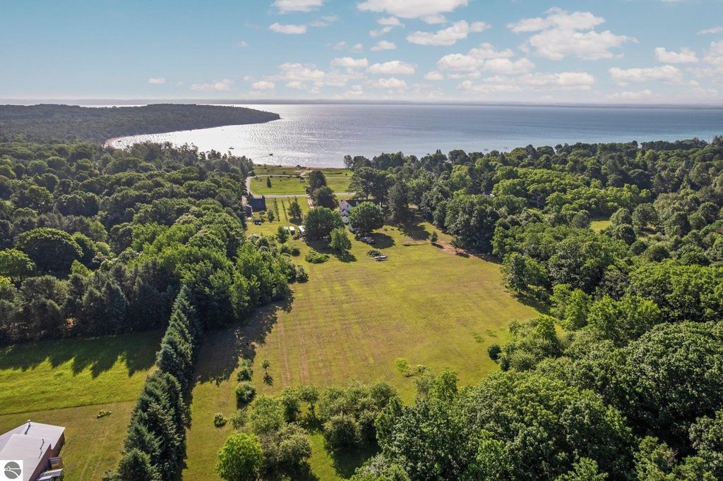 Photo of 18599 Mission Road, Traverse City, MI 49686 (MLS # 1935651)