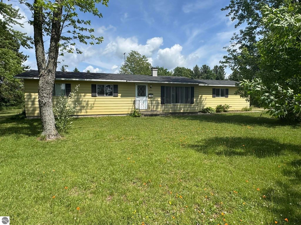 Photo of 2351 S McGee Road, Lake City, MI 49651 (MLS # 1935432)