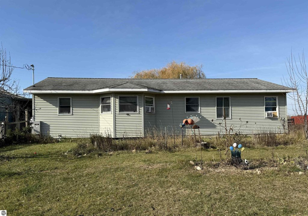 Photo of 250 S Merritt Road, Merritt, MI 49667 (MLS # 1940557)
