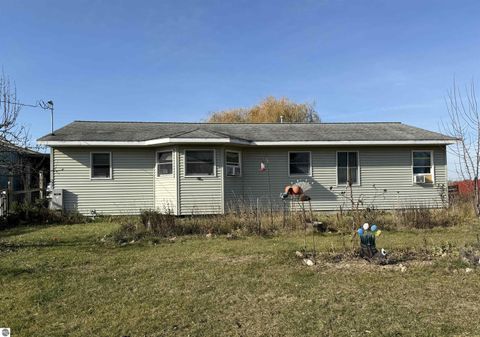 Photo of 250 S Merritt Road, Merritt, MI 49667 (MLS # 1940557)