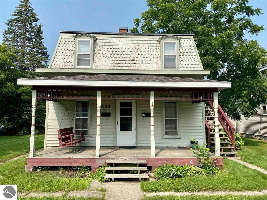 Photo of 628 S Oak Street, Mt Pleasant, MI 48858 (MLS # 1914352)