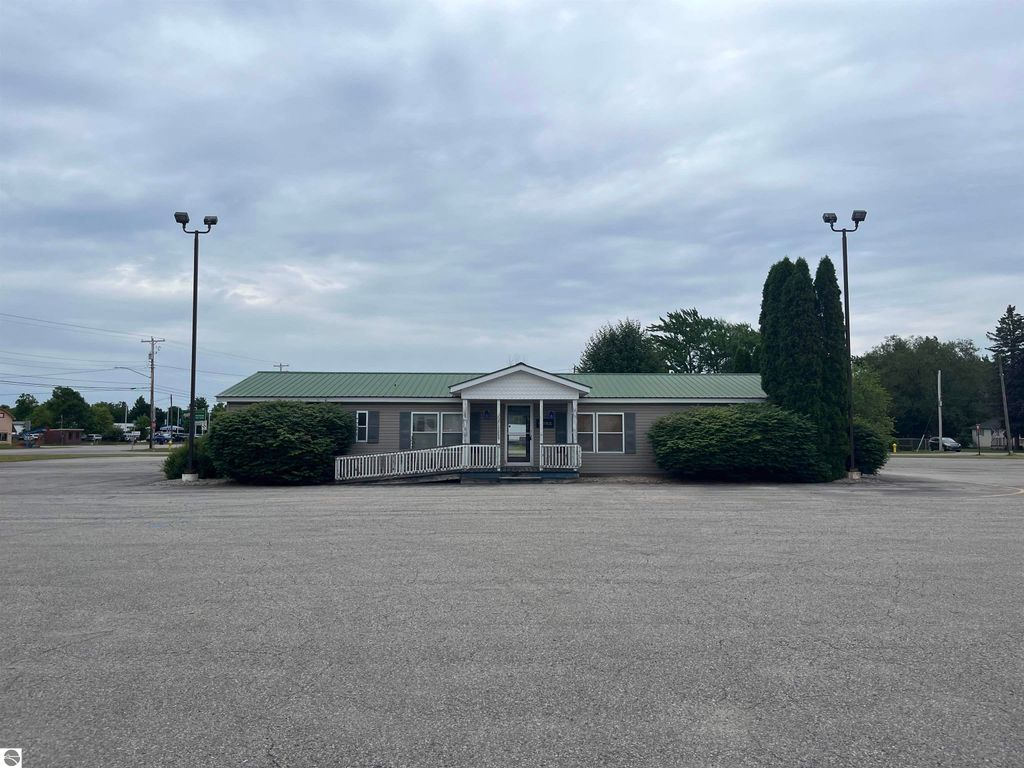 Photo of 810 N Birch Street, Kalkaska, MI 49646 (MLS # 1924109)