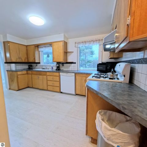 Tiny photo for 444 Wilber Road, Tawas City, MI 48763 (MLS # 1940536)