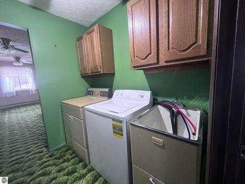 Tiny photo for 11424 Stephan Bridge Road, Roscommon, MI 48653 (MLS # 1940488)