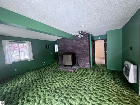 Tiny photo for 11424 Stephan Bridge Road, Roscommon, MI 48653 (MLS # 1940488)