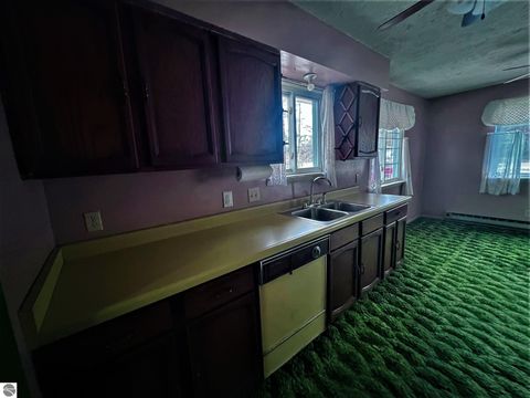 Tiny photo for 11424 Stephan Bridge Road, Roscommon, MI 48653 (MLS # 1940488)