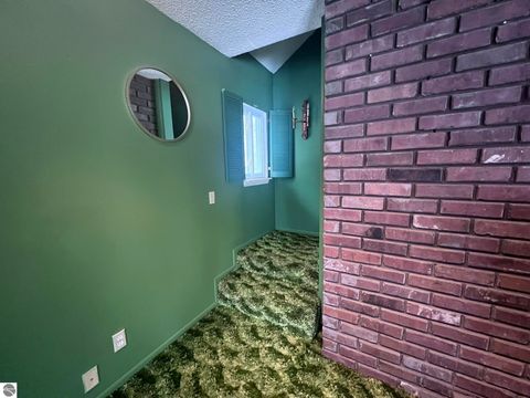 Tiny photo for 11424 Stephan Bridge Road, Roscommon, MI 48653 (MLS # 1940488)