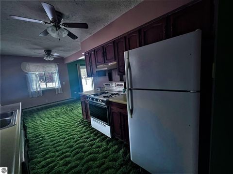 Tiny photo for 11424 Stephan Bridge Road, Roscommon, MI 48653 (MLS # 1940488)