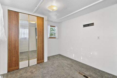 Tiny photo for 885 N 7 Mile Road, Lake City, MI 49651 (MLS # 1941064)