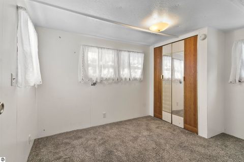 Tiny photo for 885 N 7 Mile Road, Lake City, MI 49651 (MLS # 1941064)