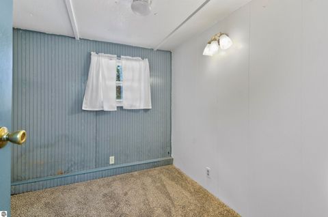 Tiny photo for 885 N 7 Mile Road, Lake City, MI 49651 (MLS # 1941064)