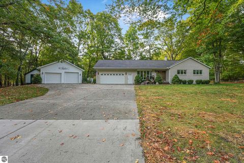 Tiny photo for 100 Maple Avenue, Frankfort, MI 49635 (MLS # 1939830)