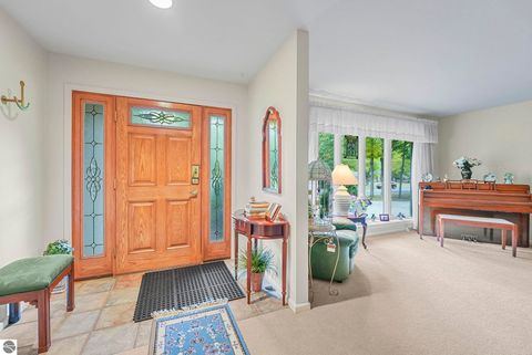 Tiny photo for 100 Maple Avenue, Frankfort, MI 49635 (MLS # 1939830)